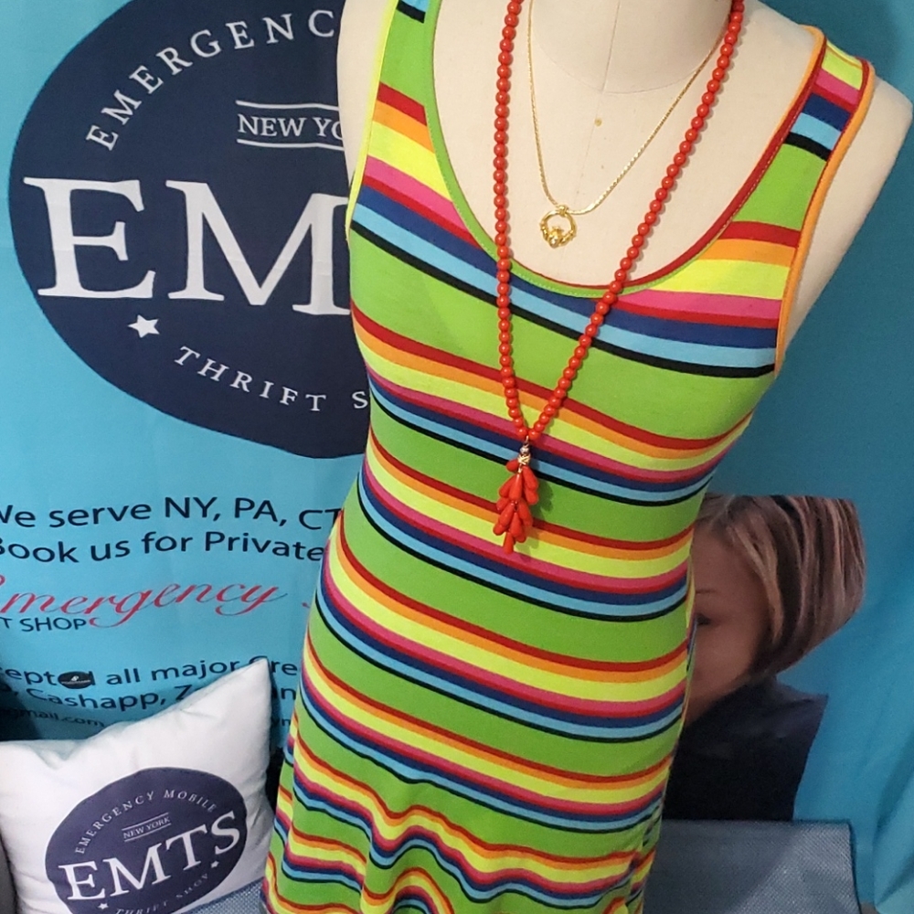 Control Maxi High-Low Dress - Picture 3 of 4